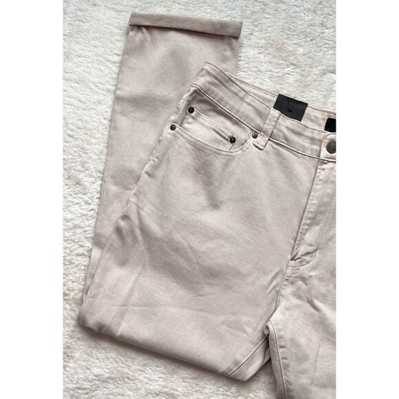 NWT Zeegeewhy ZGY Whatever Crop Slim Tapered Relaxed Distressed Skinny Jeans - Picture 7 of 16